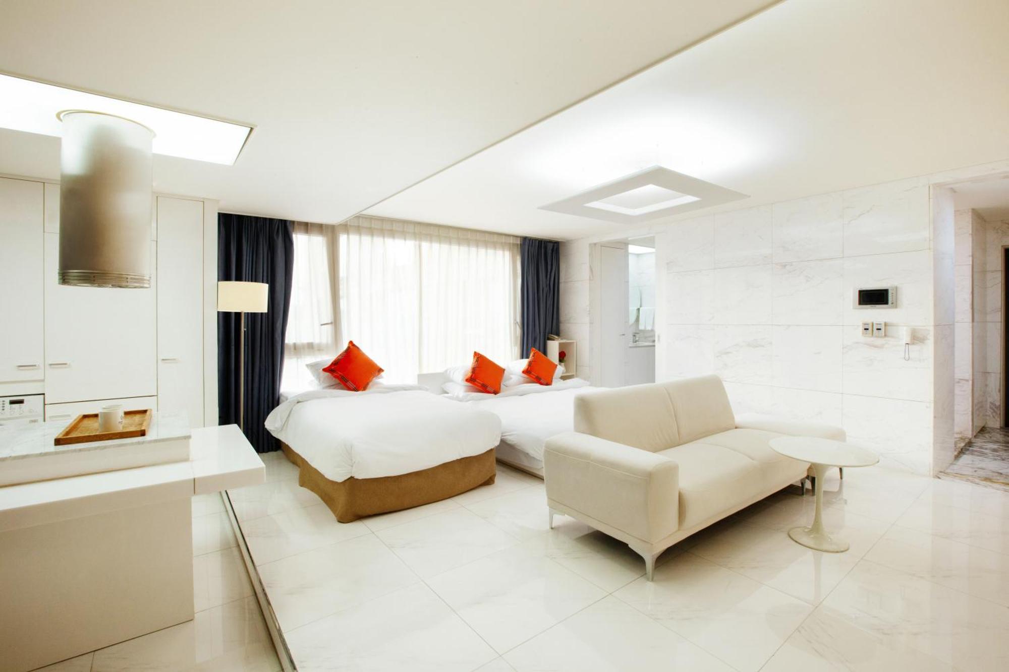 Shin Shin Hotel Jeju Ocean Согвипхо Экстерьер фото
