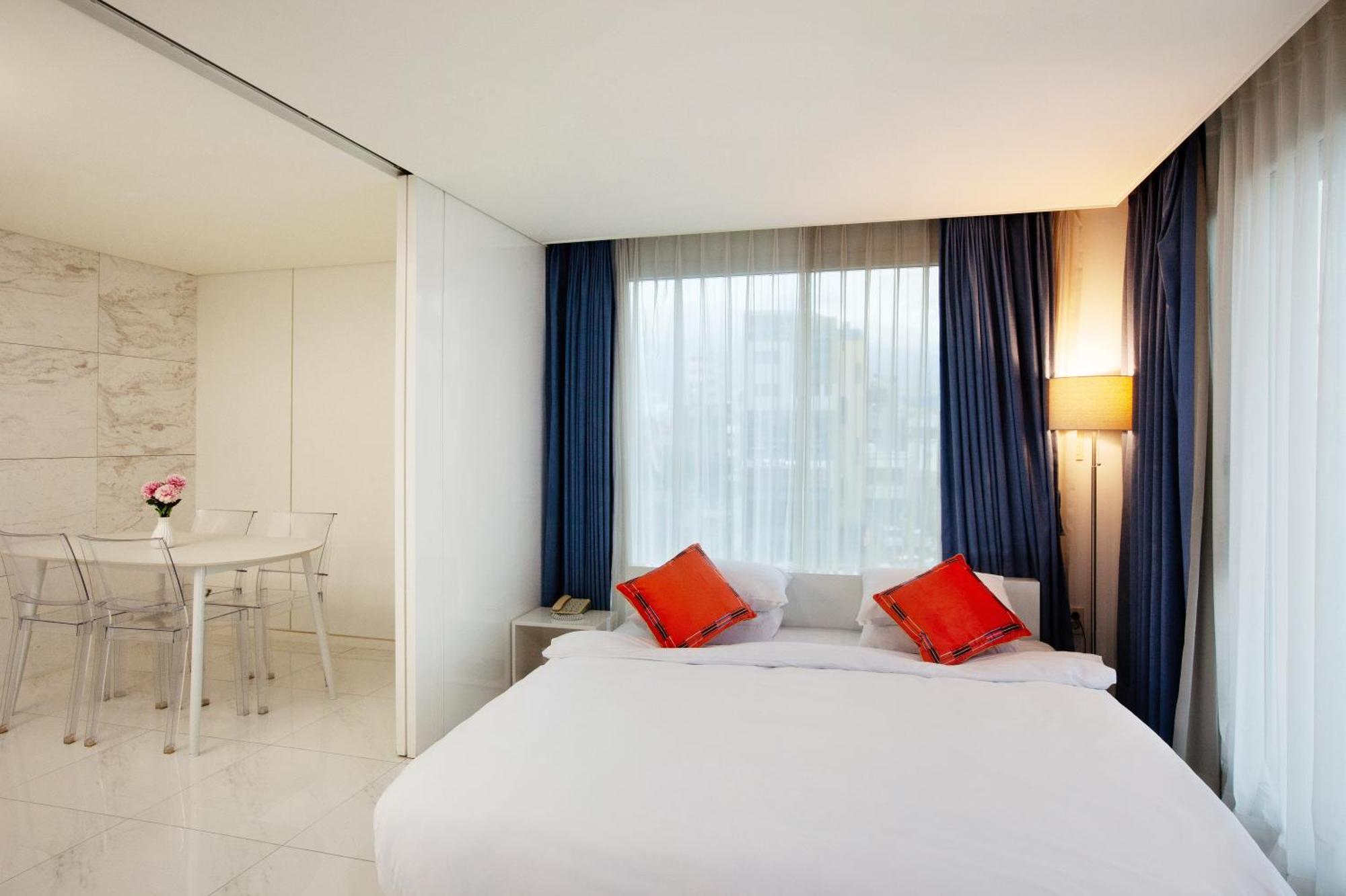 Shin Shin Hotel Jeju Ocean Согвипхо Экстерьер фото